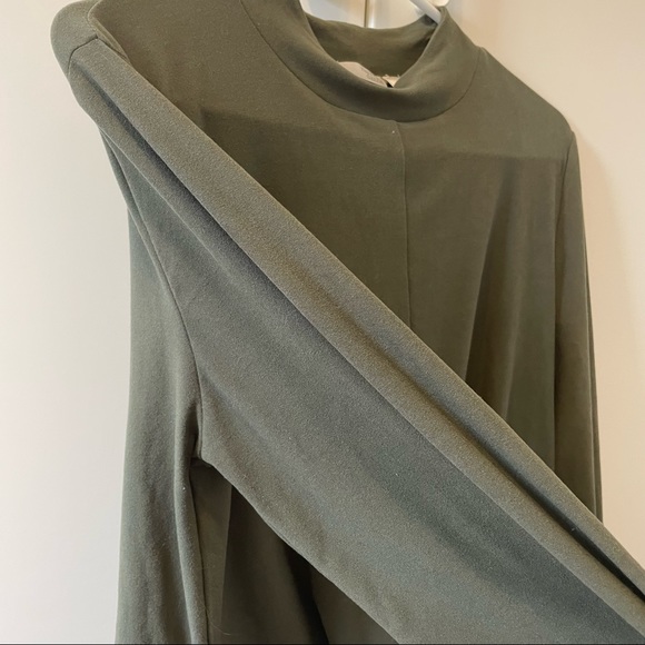 3/$25🌟Long sleeve crop top - Picture 6 of 8